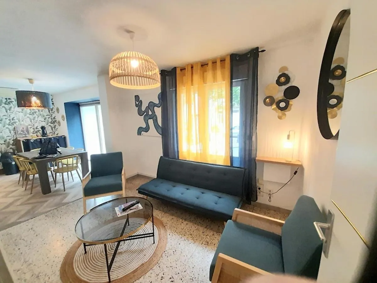 Maison De Village Renovee Au Pied Des Alpilles location